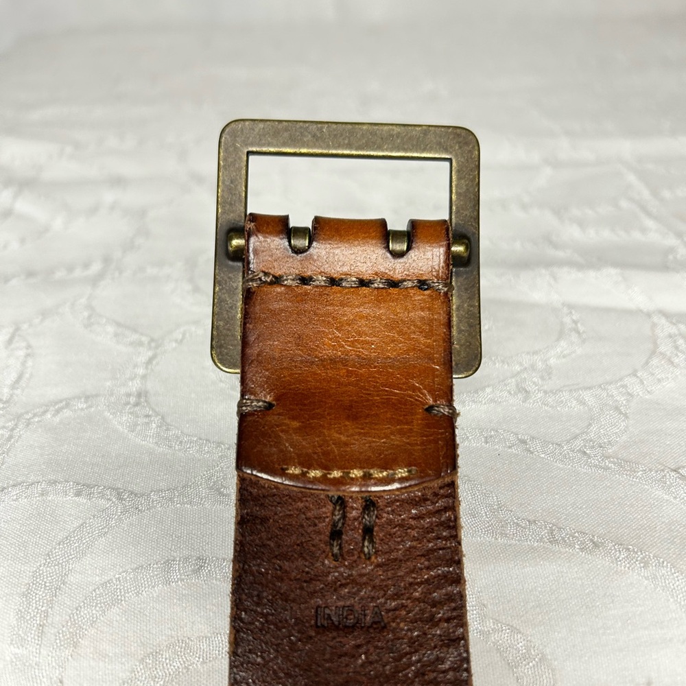 FRYE Men's Brown Genuine Leather Belt. Size 42. - Picture 6 of 9
